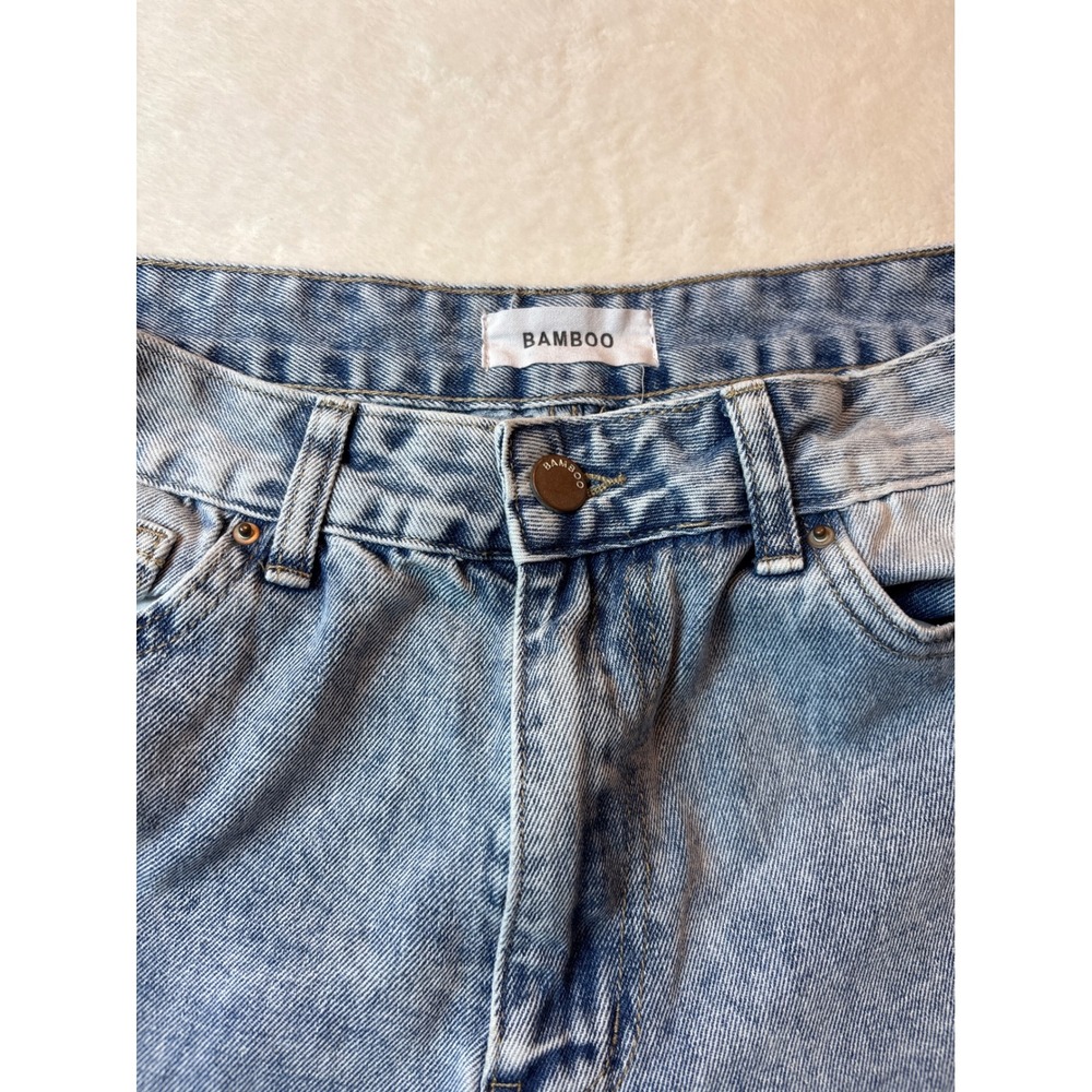 Bamboo Women Light Acid Wash Wide Leg Jeans Size 13/31 High Rise 100% Cotton - Picture 2 of 4